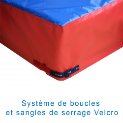 Bache intemperies pour sautoir repliable en 3 parties sur caillebotis (replie)