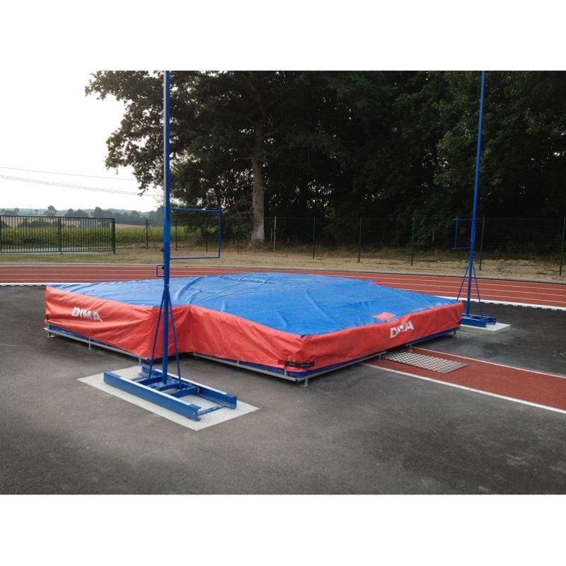 Weather cover for club pole vault landing system 6.30x5.00x0.73/0.43m Weather cover for club pole vault landing system 6.30x5.00x0.73/0.43m