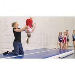 PISTE ACROBATIQUE GONFLABLE EPAISSEUR 20 CM