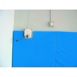 PROTECTION MURALE SUR MESURE EN MOUSSE HOUSSÉ D'UNE BÂCHE - DIMASPORT