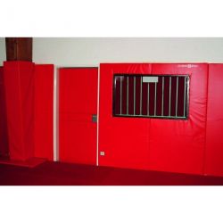PROTECTION MURALE SUR MESURE EN MOUSSE HOUSSÉ D'UNE BÂCHE - DIMASPORT